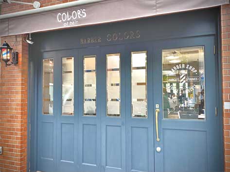 近くのbarber理容店外観