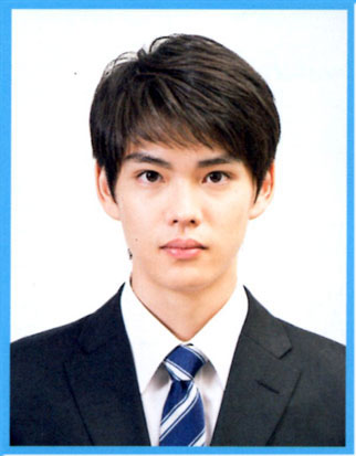 就活用履歴書写真